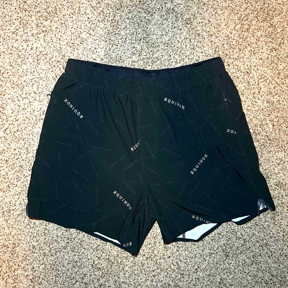 Rhone Equinox Mens Medium Lined Training Shorts Black Athletic Gym Performance